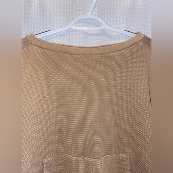 Women’s Reebok long sleeves 100% cotton oversized tan crewneck sweater Sz small - Picture 3 of 13
